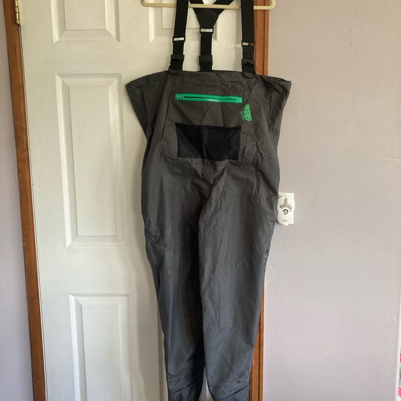 Fly fishing waders - Picture 3 of 3